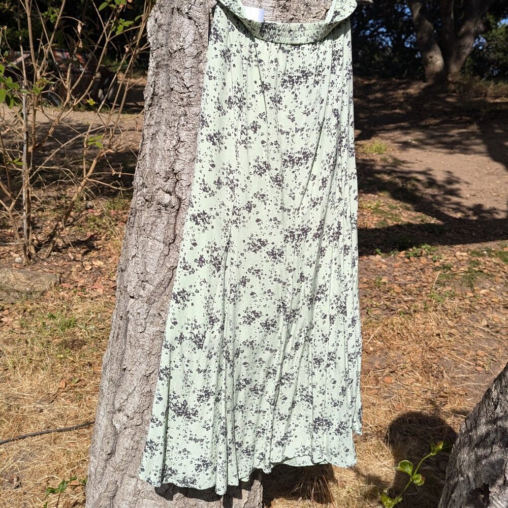 floral pale green long skirt